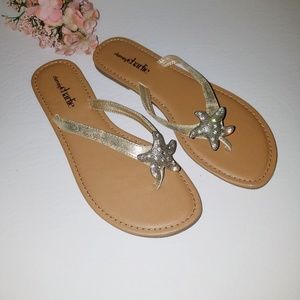 Charming Charlie thong starfish 8 new!!